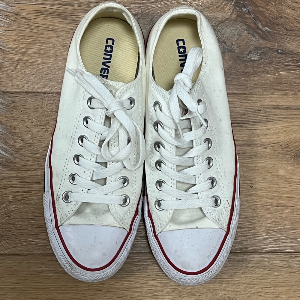 ⭐️ Converse ⭐️ All-Star sneakers white size 7